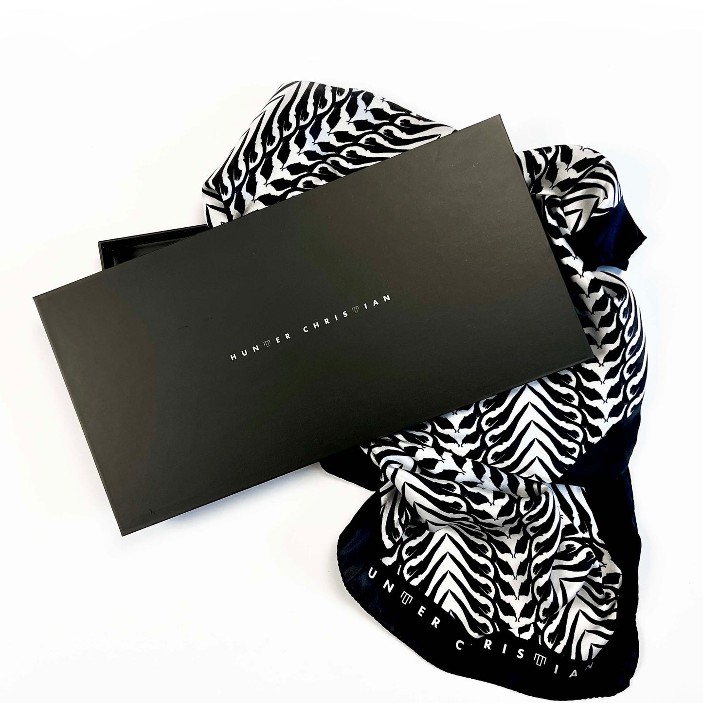 5 Reasons Hunter Christian Designer Scarves for Women are the PERFECT gift